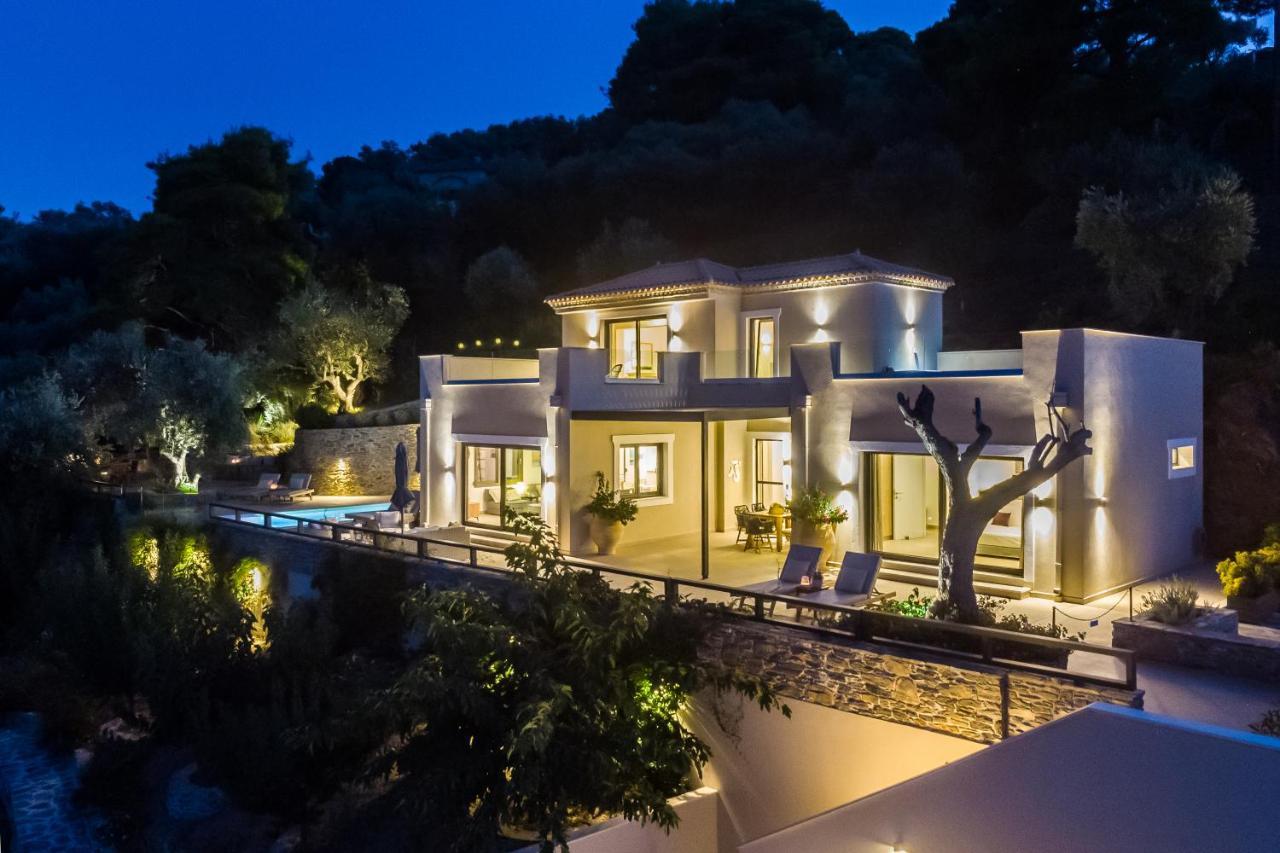 Villa Antigone Luxury Retreat Skopelos Town Bagian luar foto