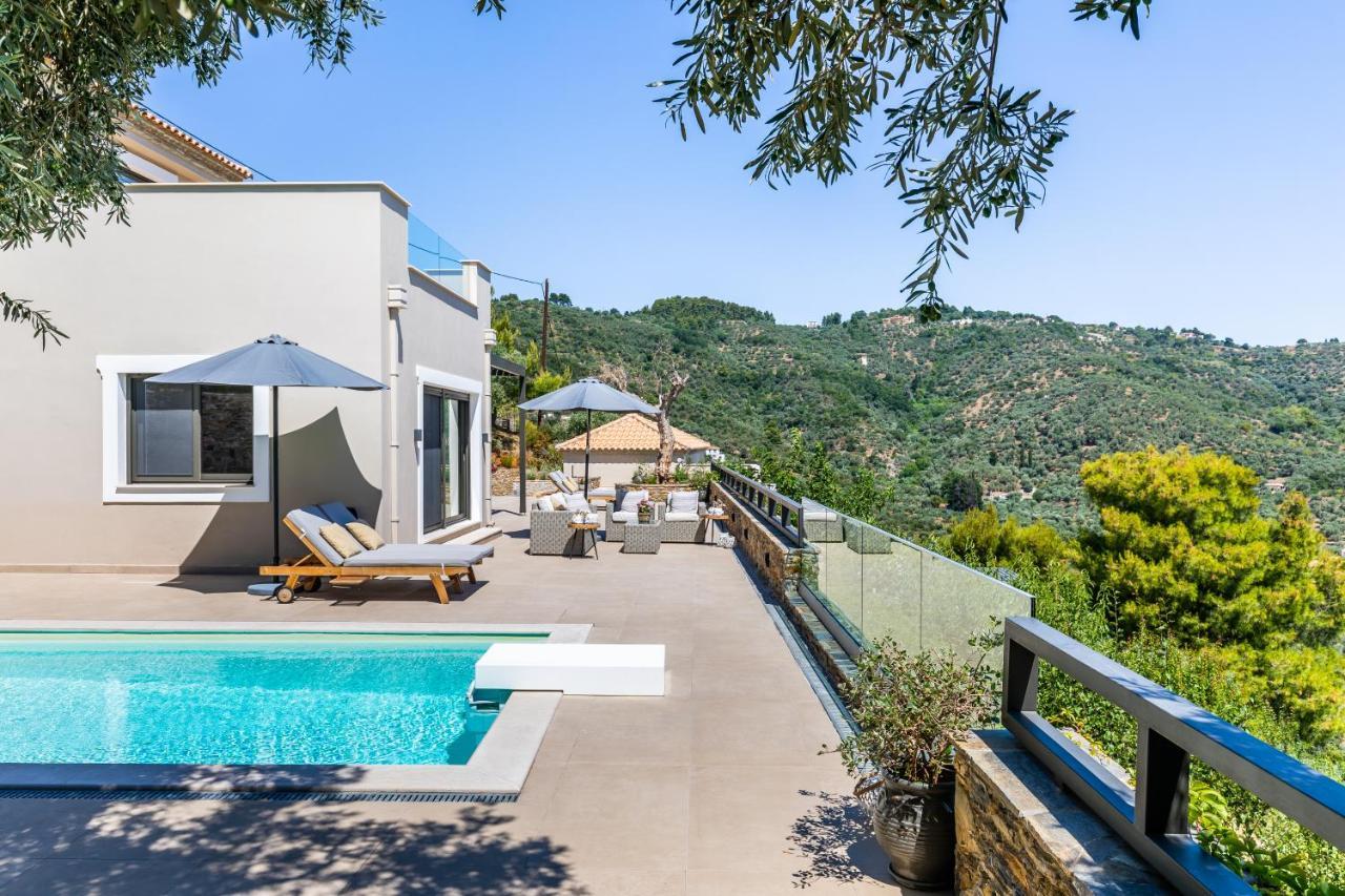Villa Antigone Luxury Retreat Skopelos Town Bagian luar foto