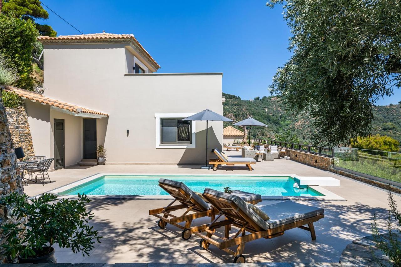 Villa Antigone Luxury Retreat Skopelos Town Bagian luar foto