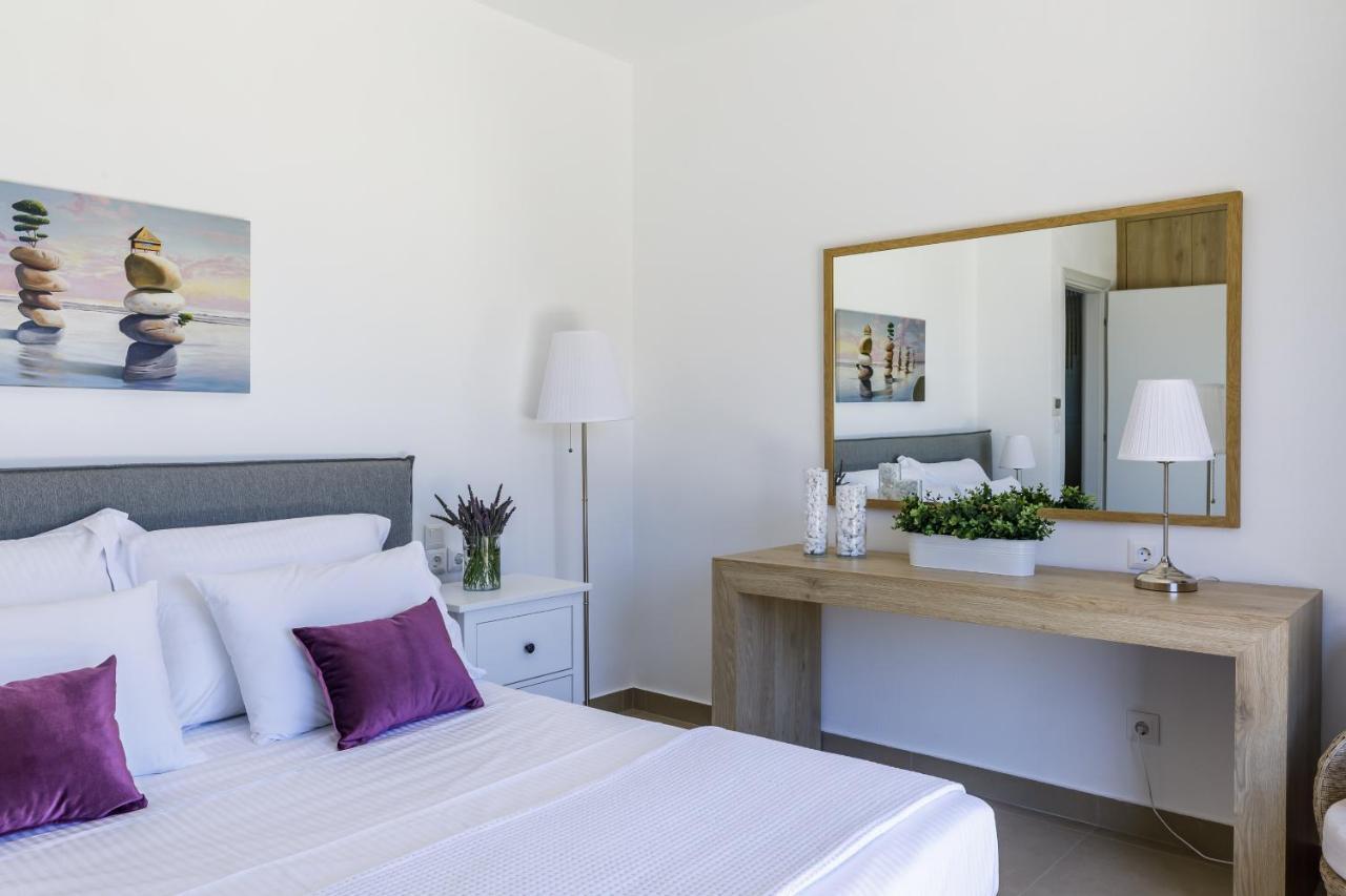 Villa Antigone Luxury Retreat Skopelos Town Bagian luar foto
