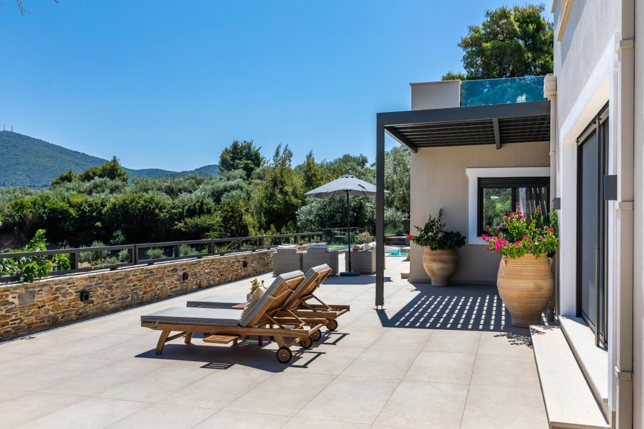 Villa Antigone Luxury Retreat Skopelos Town Bagian luar foto