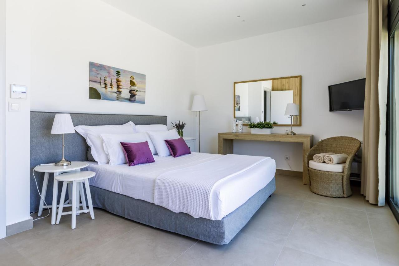 Villa Antigone Luxury Retreat Skopelos Town Bagian luar foto