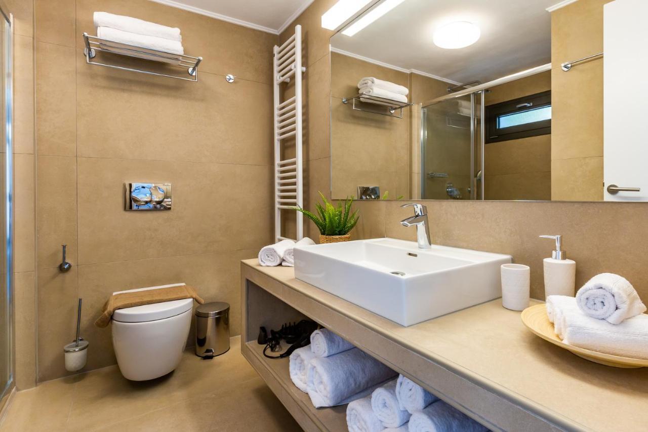Villa Antigone Luxury Retreat Skopelos Town Bagian luar foto